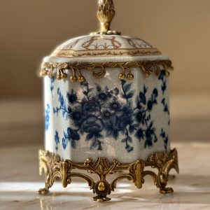 Luxury Ceramic with Copper Home Decoration